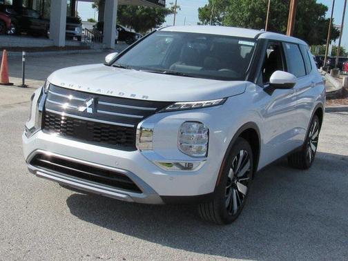 2025 Mitsubishi Outlander SE 2.5 2WD