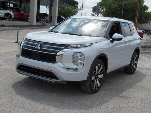 2025 Mitsubishi Outlander SE 2.5 2WD