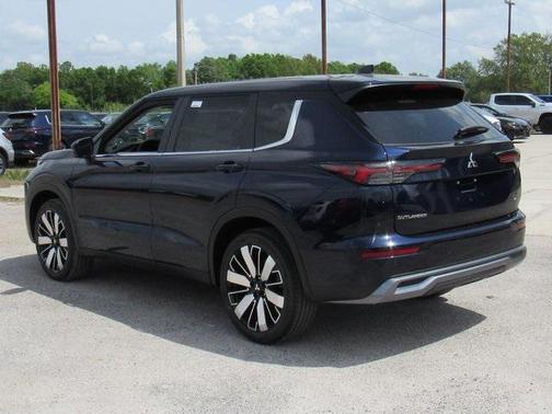 2025 Mitsubishi Outlander SE 2.5 2WD