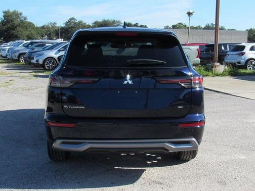 2025 Mitsubishi Outlander SE 2.5 2WD