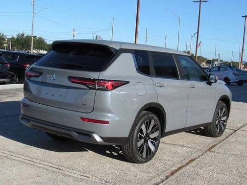 2025 Mitsubishi Outlander SE 2.5 2WD