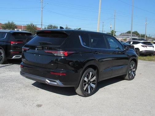 2025 Mitsubishi Outlander SE 2.5 2WD