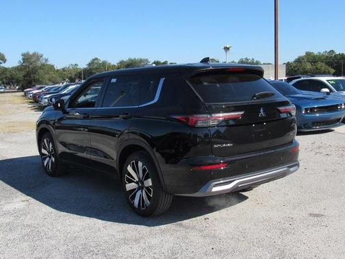 2025 Mitsubishi Outlander SE 2.5 2WD