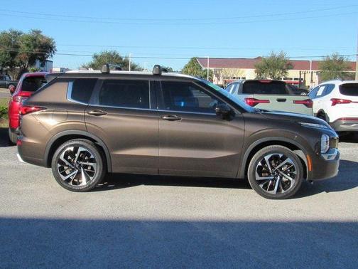 2022 Mitsubishi Outlander SEL 2.5 2WD