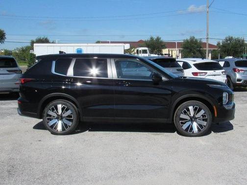 2025 Mitsubishi Outlander SE 2.5 2WD