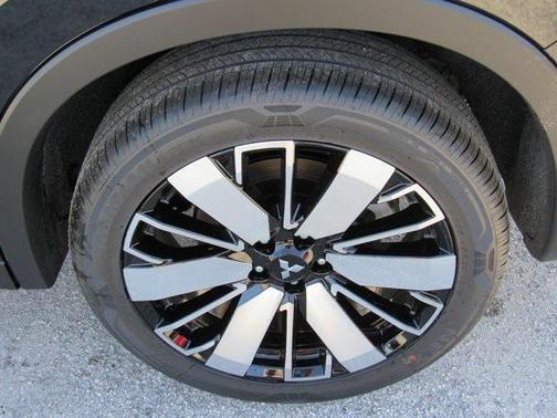 2025 Mitsubishi Outlander SE 2.5 2WD