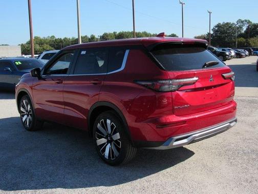 2025 Mitsubishi Outlander SE 2.5 2WD