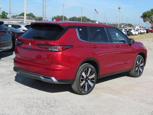 2025 Mitsubishi Outlander SE 2.5 2WD