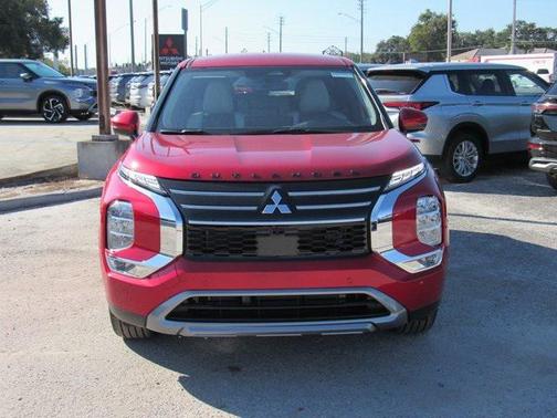 2025 Mitsubishi Outlander SE 2.5 2WD