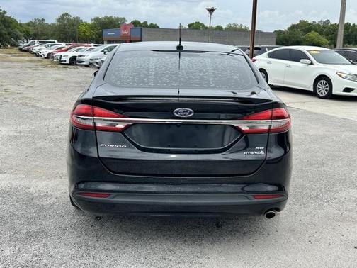 2018 Ford Fusion Hybrid SE