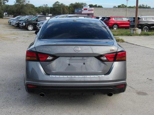 2023 Nissan Altima SR FWD