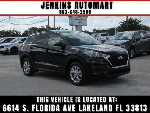 2021 Hyundai TUCSON SE