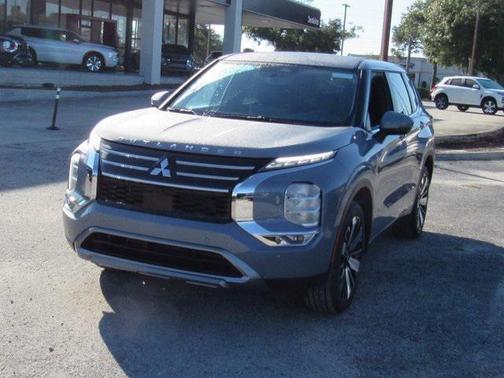 2025 Mitsubishi Outlander SE 2.5 2WD