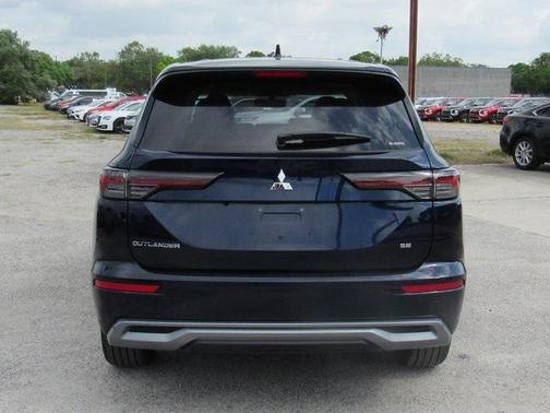2025 Mitsubishi Outlander SE 2.5 S-AWC