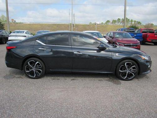 Storm Blue Metallic 2022 Nissan Altima 2.5 SV