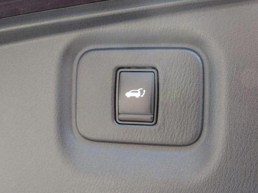 2020 Nissan Pathfinder Platinum 4WD