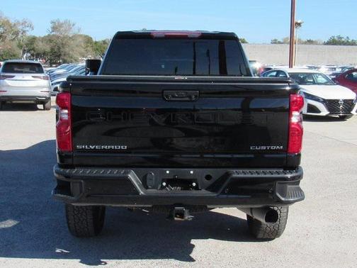 2024 Chevrolet Silverado 2500 Custom