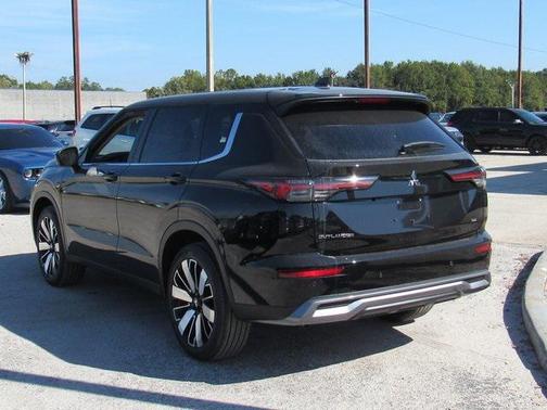 2025 Mitsubishi Outlander SE 2.5 2WD