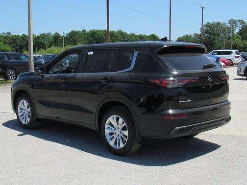2025 Mitsubishi Outlander ES 2.5 2WD