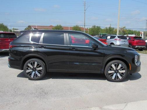 2025 Mitsubishi Outlander SE 2.5 2WD