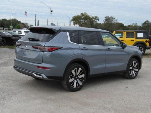 2026 Mitsubishi Outlander SE 1.5T 2WD