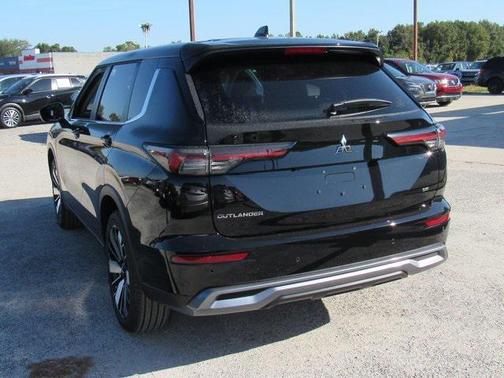 2025 Mitsubishi Outlander SE 2.5 2WD