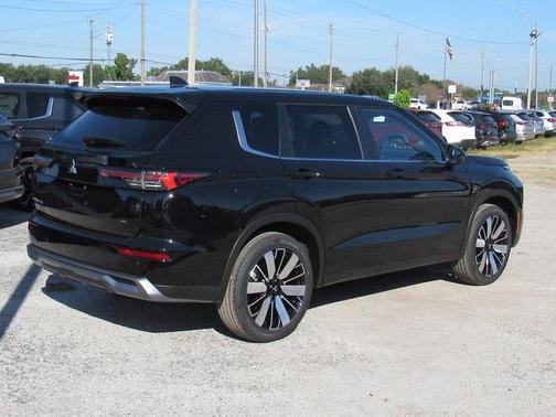 2025 Mitsubishi Outlander SE 2.5 2WD