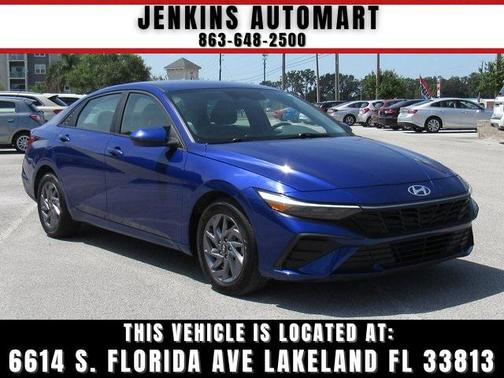 2024 Hyundai ELANTRA SEL
