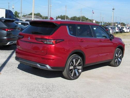 2025 Mitsubishi Outlander SE 2.5 2WD