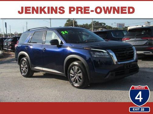 2024 Nissan Pathfinder SV FWD