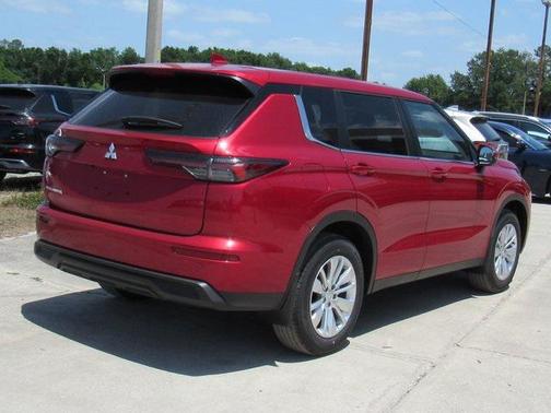 2025 Mitsubishi Outlander ES 2.5 2WD