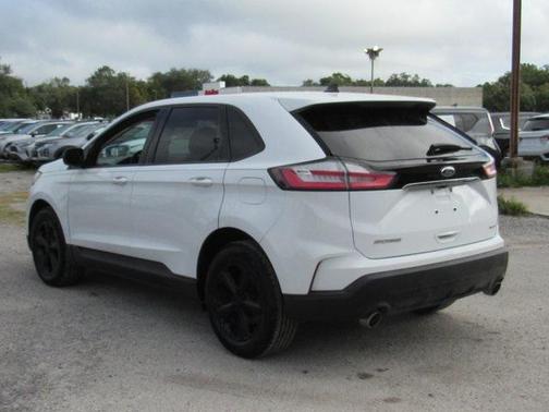 2019 Ford Edge SE