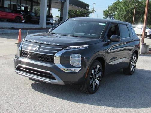 2025 Mitsubishi Outlander SE 2.5 2WD