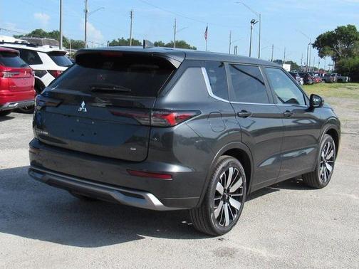 2025 Mitsubishi Outlander SE 2.5 2WD