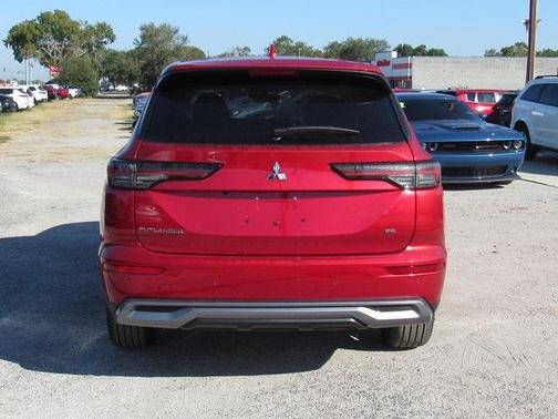 2025 Mitsubishi Outlander SE 2.5 2WD