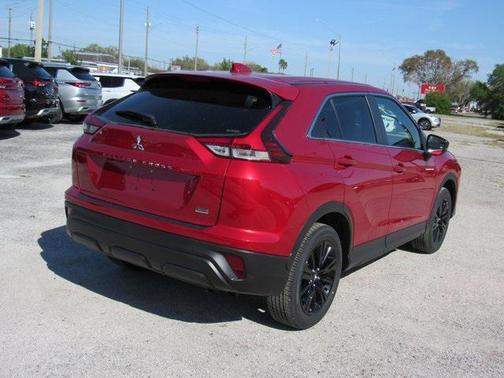 2025 Mitsubishi Eclipse Cross LE