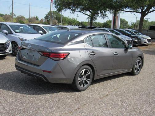 Gun Metallic 2023 Nissan Sentra SV
