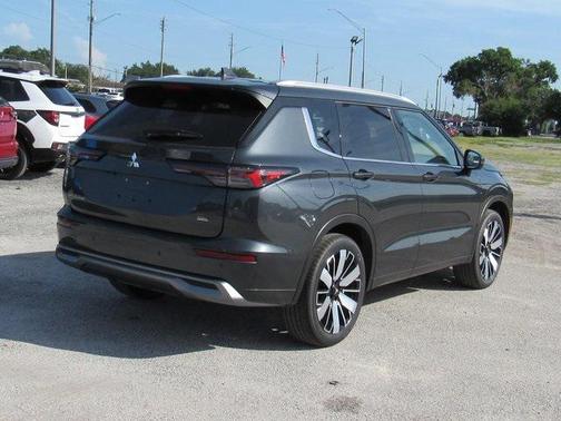 2025 Mitsubishi Outlander SEL 2.5 2WD