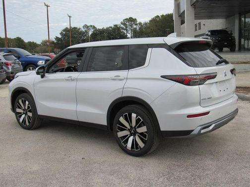 2026 Mitsubishi Outlander SE 1.5T S-AWC