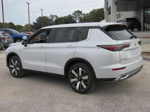 2026 Mitsubishi Outlander SE 1.5T S-AWC