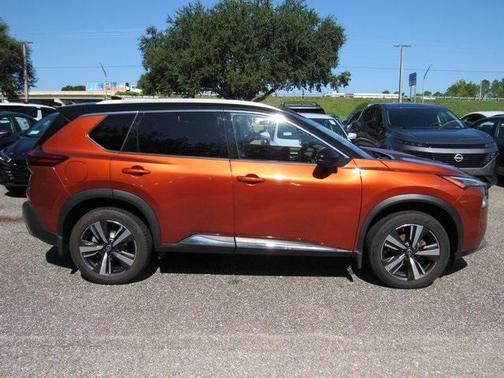 2021 Nissan Rogue SL