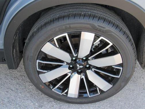 2026 Mitsubishi Outlander SE 1.5T 2WD