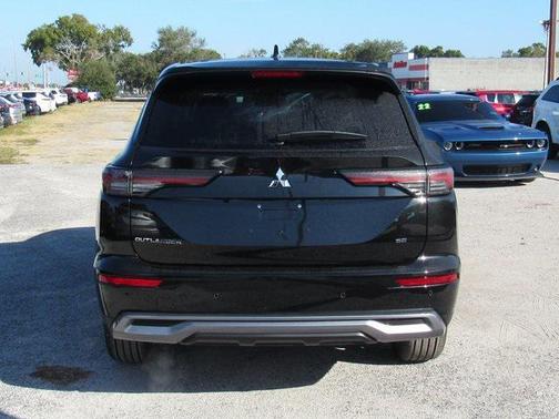 2025 Mitsubishi Outlander SE 2.5 2WD