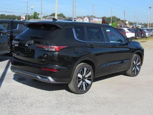 2025 Mitsubishi Outlander SE 2.5 2WD