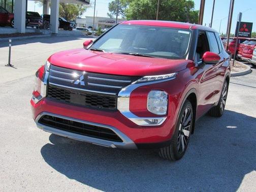 2025 Mitsubishi Outlander SE 2.5 2WD