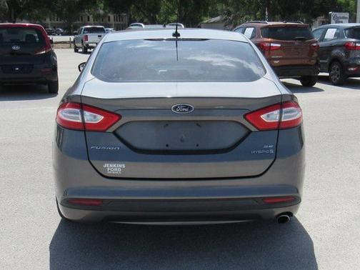 2014 Ford Fusion Hybrid SE