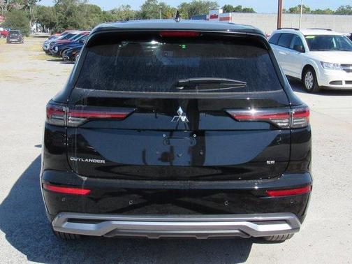 2025 Mitsubishi Outlander SE 2.5 2WD