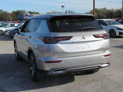 2026 Mitsubishi Outlander SE 1.5T 2WD