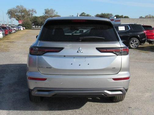 2026 Mitsubishi Outlander SE 1.5T 2WD