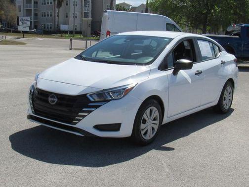 2023 Nissan Versa 1.6 S